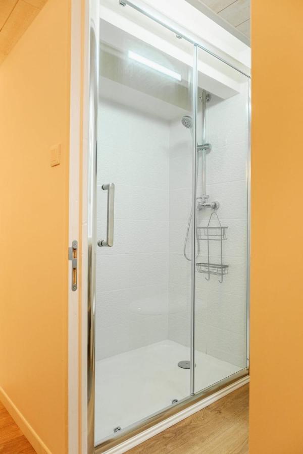 リヨンLe Petit Verlet Cosy 2 Pers Metro Place Guichardアパートメント エクステリア 写真